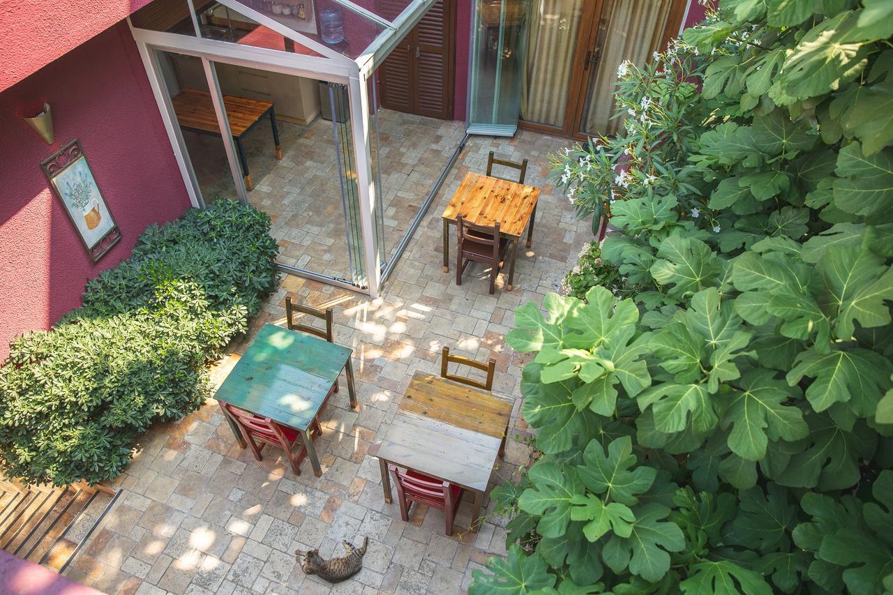 L'Isola Guesthouse (Adults Only) Heybeliada Zewnętrze zdjęcie